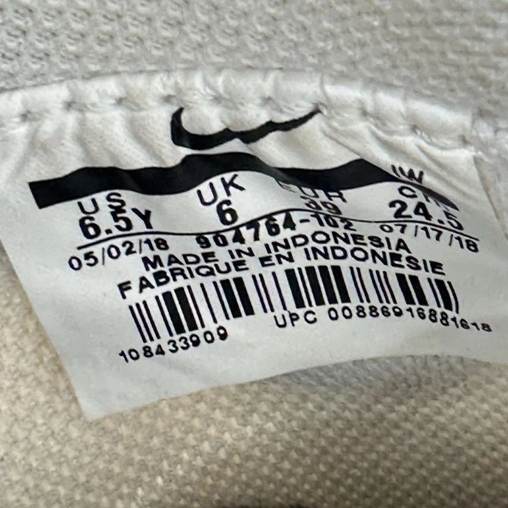 Nike Cortez Sneakers‎ Youth Size 6.5 White Black Streetwear Wedding Nostalgia